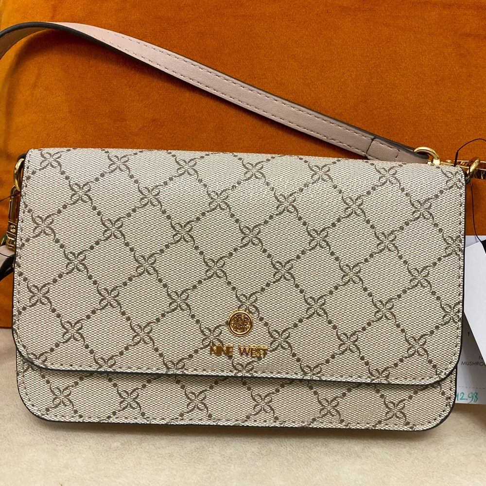 Nine West crossbody